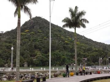 2017/12/61655859.jpg · AV. RODESINDO PAVAN R. INTERPRAIAS - Vista Mar e Balneario