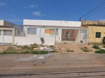 Casa 80m² Aluguel Ceilandia Sul · QNM 09 – Casa frente 2Qts, laje, garagem próximo Av. Elmo Serejo e Escolas