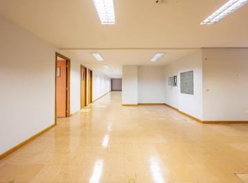 Comercial , Brasília · Sala com 700m², em localização privilegiada na Asa Norte