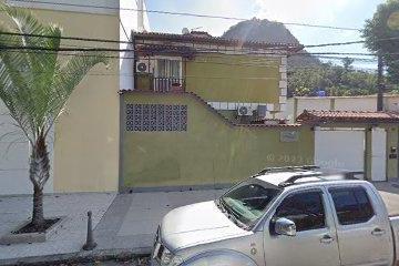 Casa de 3 quartos, Rio de Janeiro · CAMORIM, CURICICA, TAQUARA,VARGENS,PECHINCHA,BARRA OLIMPICA,CENTRO METROPOLITANO
