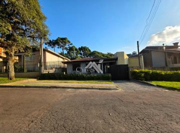 Casa · 235m² · 3 Quartos · 3 Vagas · Imóvel em região nobre com tranquilidade e seguran