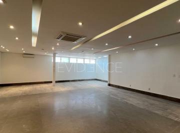 Comercial · 210m² · 15 Vagas · SALÃO COMERCIAL DISPONÍVEL PARA LOCAÇÃO COM VARIOS AMBIENTES E 10 VAGAS VENHA CONHECER ! ! !