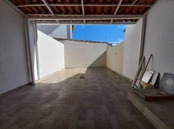 Casa de 2 quartos, Belo Horizonte · Casa á Venda no Santa Amélia