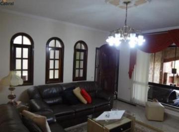 Casa · 320m² · 3 Quartos · 4 Vagas · EXCELENTE IMÓVEL PARA VIVER EM FAMÍLIA