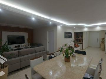 Apartamento · 198m² · 3 Quartos · 5 Vagas · Apartamento com ótima localização, sendo em uma das principais avenidas da Mooca.