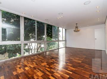 Apartamento · 129m² · 3 Quartos · 1 Vaga · Apartamento reformado de 129 m² com 3 dormitórios em Santa Cecília