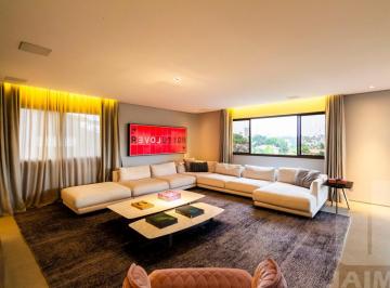 Apartamento · 220m² · 3 Quartos · 3 Vagas · APARTAMENTO 3 DORMITORIOS SENDO 3 SUITES 4 BANHEIROS SALA 3 AMBIENTES 3 VAGAS.