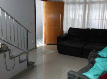 Casa · 200m² · 3 Quartos · 2 Vagas · Sobrado 3 dormitórios