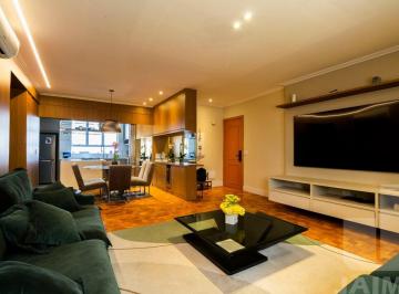 Apartamento · 195m² · 3 Quartos · 1 Vaga · Apartamento porteira fechada, térreo, amplo e ensolarado, em ótima localização.