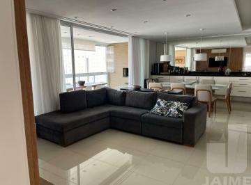 Apartamento · 137m² · 3 Quartos · 3 Vagas · Apartamento Amplo com 3 Suítes e Ar-Condicionado em Rua Valorizada da Perdizes