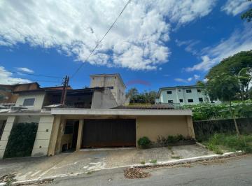 Casa · 150m² · 3 Quartos · 3 Vagas · CASA TOTALMENTE TÉRREA Á VENDA NO JARDIM GUAPIRA - 3 DORMITÓRIOS E 3 VAGAS.
