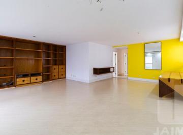 Apartamento · 210m² · 3 Quartos · 2 Vagas · Apartamento todo reformado, próximo ao Shopping Higienópolis.