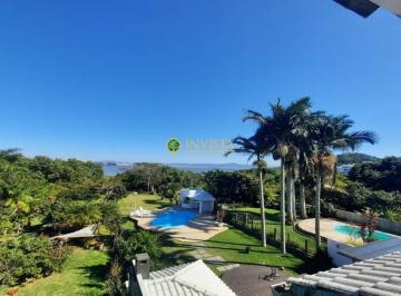 9ae474630c36de9cbee26f3519774c70b81cc1e2 · Locação | Alto Padrão, 485 m², hidromassagem, churrasqueira e 5 quartos - João Paulo, em Florianópol