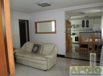 Casa · 160m² · 3 Quartos · 3 Vagas · Jd MArajoara Sobrado  em ótima localização de 160 m² construído