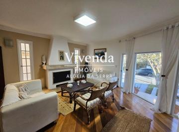Casa · 340m² · 3 Quartos · 4 Vagas · Imóvel em Aldeia da Serra