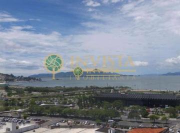 a0dd437c274ce1111c5c74ab82bacd753a834b92 · Vista mar, 2 vagas e localização privilegiada no Centro de Florianópolis.