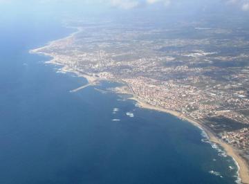 Terreno , Conde · Conde Bahia.Fantástica área com 170.000 M2 e 200 m frente Praia.AceitaProposta!
