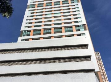 FACHADA · Apartamento na Praça Ozório - Centro