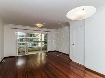 Apartamento · 105m² · 3 Quartos · 2 Vagas · APARTAMENTO PARA LOCAÇÃO EM MOEMA COM 105M², 3 QUARTOS SENDO 1 SUÍTE E 2 VAGAS DE GARAGEM