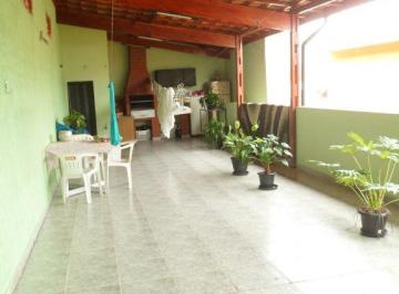 Casa · 220m² · 3 Quartos · 1 Vaga · LINDA - SUITE COM HIDRO E VARANDA GOURMENT