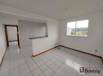 Sala · Apartamento com 1 dormitório para alugar, 46 m² - Bom Retiro - Joinville/SC