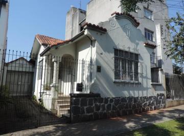 Casa de 4 quartos, Curitiba · ALUGA-SE EXCELENTE CASA NO REBOUÇAS 