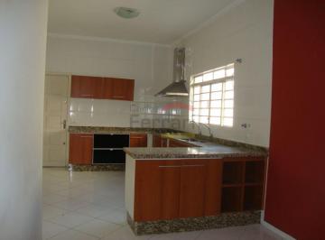 Casa · 200m² · 3 Quartos · 5 Vagas · Casa térrea região Vila Paulicéia - 200 m² área construída