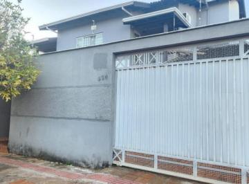 Casa · 320m² · 4 Quartos · 4 Vagas · Casa para alugar em Londrina, Parque Residencial Alcântara, com 4 quartos, com 320 m²