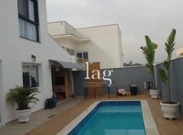 ffe3d7aba12880be3def47b3d890f280e83fa433 · Casa com 3  quartos, 270 m² - venda por R$ 1.400.000 ou aluguel por R$ 11.100/mês - Condomínio Belve