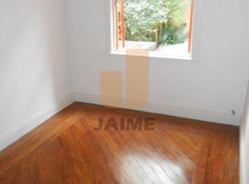 Comercial · 75m² · 1 Vaga · Casa Comercial em área nobre de Higienópolis próximo ao Parque Buenos Aires