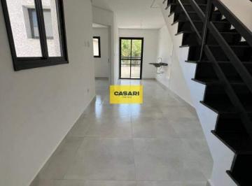 Apartamento · 93m² · 2 Quartos · 1 Vaga · Cobertura duplex com 93m² privativos em prédio com elevador e condomínio de baixo valor. São 2 quart