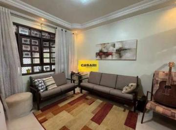 Casa · 164m² · 3 Quartos · 2 Vagas · Casa térrea reformada com área gourmet e 3 dormitórios (1 suíte) à venda no Bairro Hollywood – São B