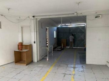 Comercial · 309m² · 2 Vagas · Galpão para venda ou aluguel no Jardim do Mar – 308 m² próximo à Rodovia Anchieta