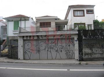 Casa · 190m² · 3 Quartos · 4 Vagas · Casa Assobradada para Venda ou Locação em Santana, com 380 m²