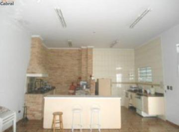 Casa · 380m² · 4 Quartos · 7 Vagas · Excelente imovel,  escritorio, varanda, armarios, sala de estar com lareira