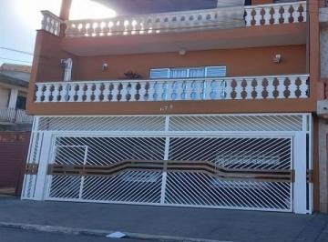 Casa · 297m² · 3 Quartos · 3 Vagas · Sobrado com 3 dormitórios em Osasco