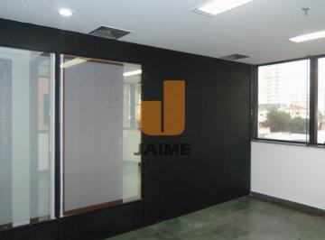Comercial · 135m² · 2 Vagas · Conjunto comercial com 7 salas e 2 vagas.