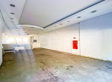 Comercial · 800m² · Prédio no centro comercial da Vila Formosa - 800 metros de área construída.