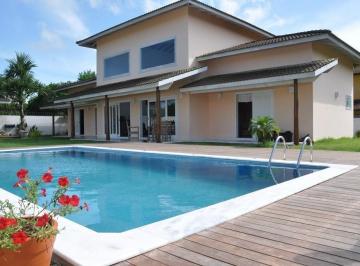 Casa · 200m² · 3 Quartos · 1 Vaga · 3 suítes com piscina para venda no Retiro das Caravelas em Cananéia/SP
