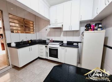 Apartamento · 60m² · 2 Quartos · Apartamento com 2 dormitórios em Osasco