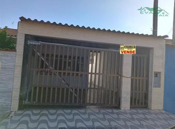 Casa · 70m² · 2 Quartos · 2 Vagas · Casa à venda - em Savoy