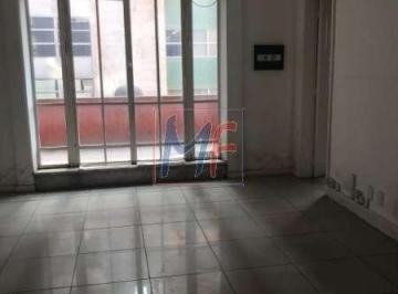 Comercial · 167m² · Conjunto Comercial localizado no Centro, com Área 167 m² útil, 4 salas grandes, 3 com sacadas, 2 ban