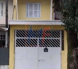Casa · 111m² · 3 Quartos · Excelente Sobrado no bairro Campo Belo, ótima localização próximo ao shopping Moema, possui 2 dorms,
