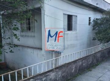 Casa · 290m² · 2 Quartos · Imóvel residencial com tres casas antigas  no mesmo  terreno,  uma delas com 200 m² ,2 dormitórios, 