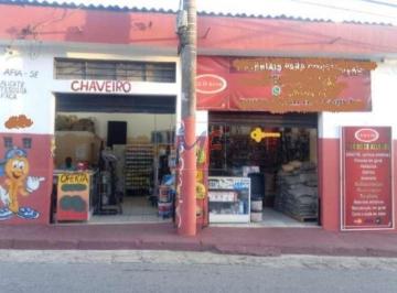 Comercial · 298m² · 4 Quartos · REF 2529 Excelente Imovel localizado com duas frentes p/ duas ruas com 4 Casas construídas e 2 salõe