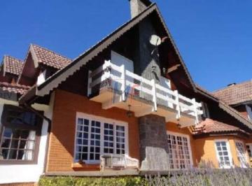 Casa · 480m² · 5 Quartos · Linda Casa, mobiliada,região nobre no Alto do Capivari - Campos do Jordão !!