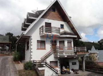 Casa · 350m² · 5 Quartos · Casa lindíssima completa , vista ampla no Véu da Noiva em Campos do Jordão !