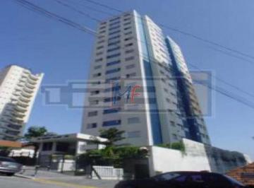 Apartamento · 57m² · 2 Quartos · Apto com 2 dorms, 1 vaga, em rua tranquila da Sta Terezinha- Santana!
