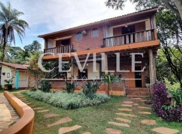 Comercial · 600m² · 11 Quartos · 10 Vagas · Pousada com 11 suítes a 300m da praça