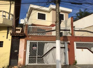 Casa · 200m² · 3 Quartos · 2 Vagas · Sobrado no Tatuapé, travessa da Rua Antonio de Barros, próximo ao Clube Ceret.